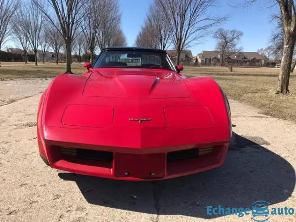 Chevrolet Corvette 350 v8 1981 prix tout compris