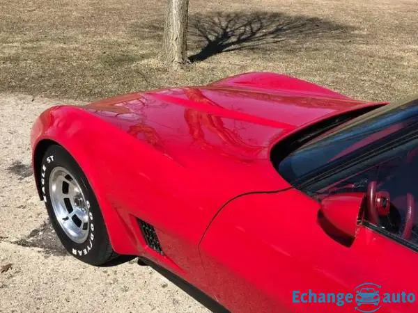 Chevrolet Corvette 350 v8 1981 prix tout compris