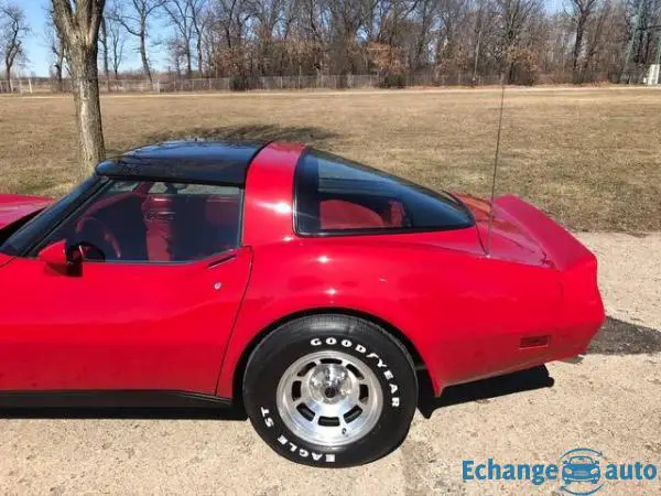 Chevrolet Corvette 350 v8 1981 prix tout compris