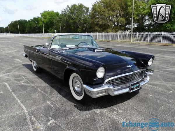 Ford Thunderbird V8 302 1957 prix tout compris