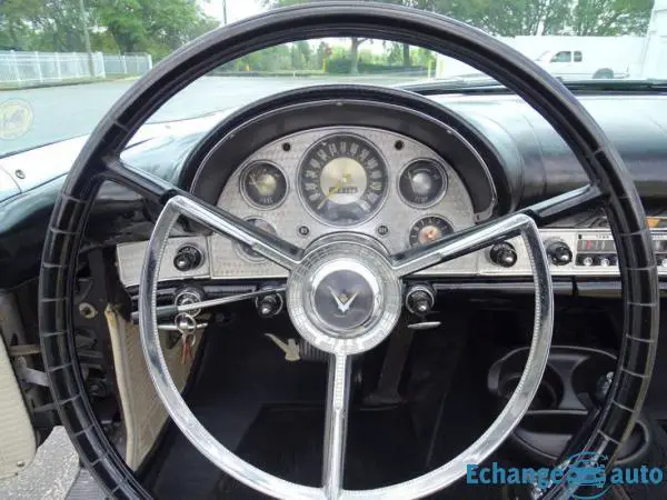 Ford Thunderbird V8 302 1957 prix tout compris