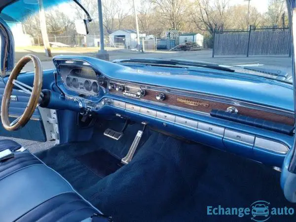 Pontiac Bonneville 389 v8 1960 prix tout compris