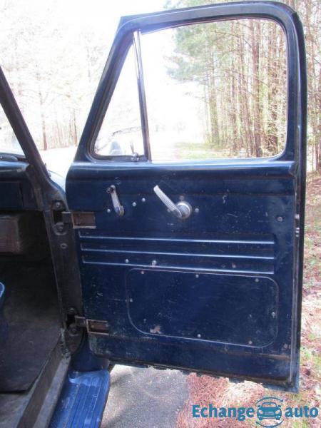 Ford F 100 V8 1953 prix tout compris