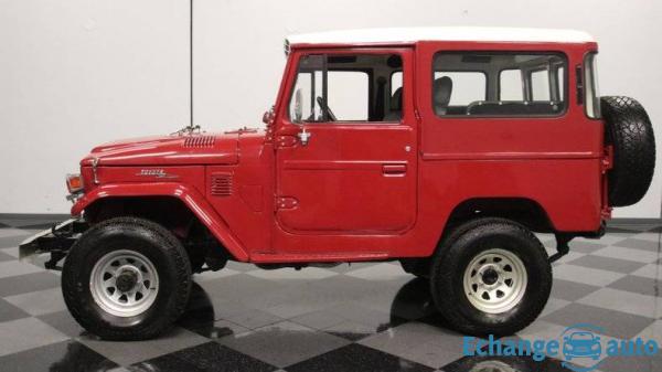 Toyota Land Cruiser Fj40 4x4 1961 prix tout compris