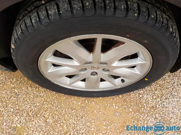 RENAULT ESPACE IV Espace 2.0 dCi - 150 Alyum Plus