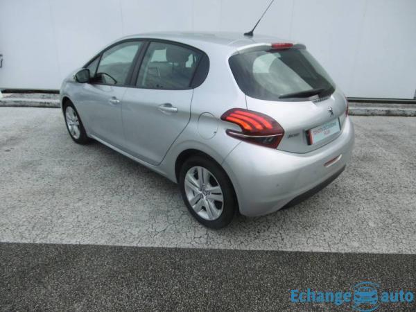 Peugeot 208 PureTech 82ch S&S BVM5 Signature