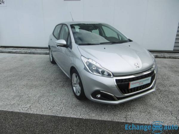 Peugeot 208 PureTech 82ch S&S BVM5 Signature