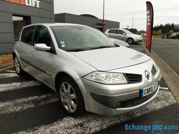 Renault Mégane 1.6 16V 110 Luxe Dynamique - Garantie 6 mois