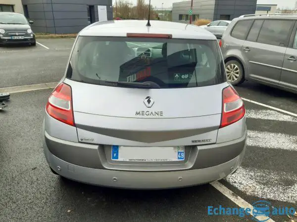 Renault Mégane 1.6 16V 110 Luxe Dynamique - Garantie 6 mois