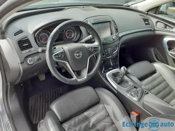 Opel Insignia SPORTS TOURER 2.0 CDTI 140 COSMO PACK - GARANTIE 6 MOIS