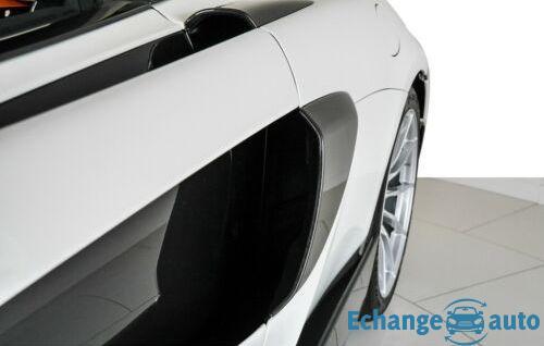 McLaren 600LT Coupe  Special White Lux Pack