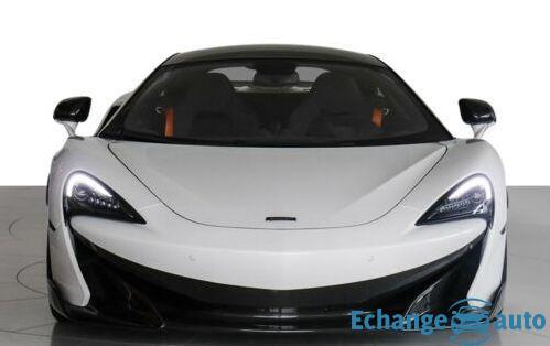 McLaren 600LT Coupe  Special White Lux Pack