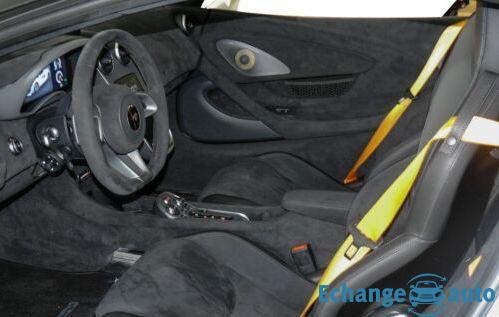 McLaren 600LT Coupe  Special White Lux Pack