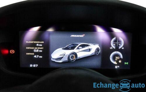 McLaren 600LT Coupe  Special White Lux Pack