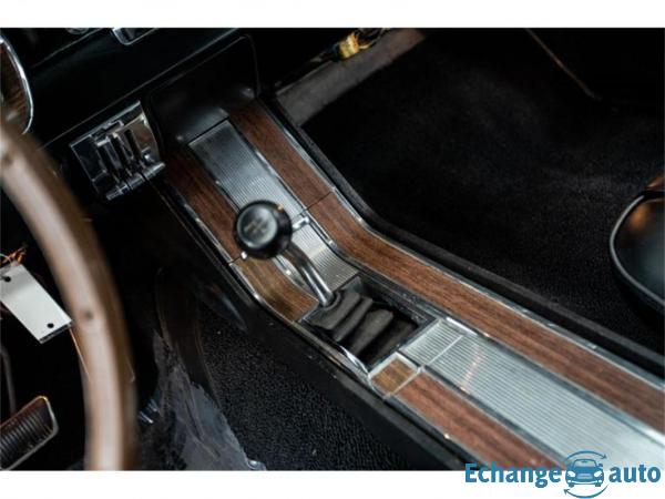 Ford Mustang 4v edelbrock 1966 prix tout compris