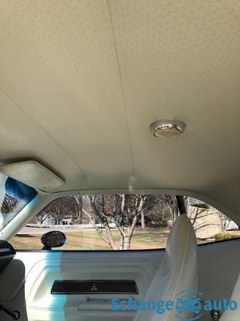 Dodge Challenger V8 302 edelbrock 4 1974 prix tout compris