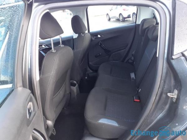 Peugeot 208 1.6 e-HDi 92 5p