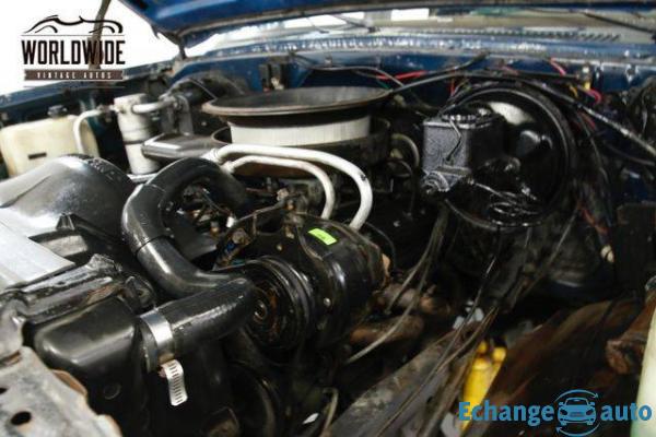 Chevrolet Suburban 1988 prix tout compris