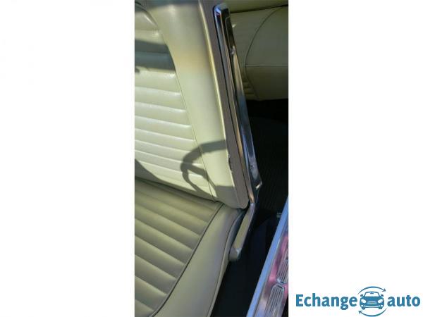 Ford Mustang V8 289 1964 prix tout compris