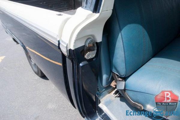 Ford F 100 V8 1966 prix tout compris
