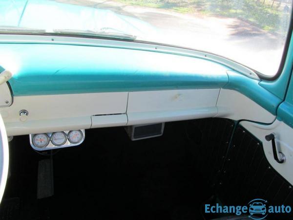 Ford F 100 V8 350 1960 prix tout compris