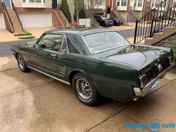 Ford Mustang V8 1966 prix tout compris