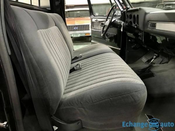 Chevrolet Silverado V8 350 1987 prix tout compris