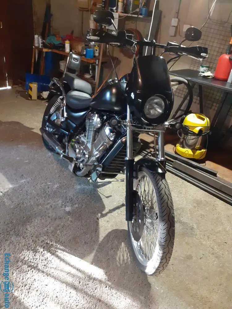 Suzuki 750 intruder