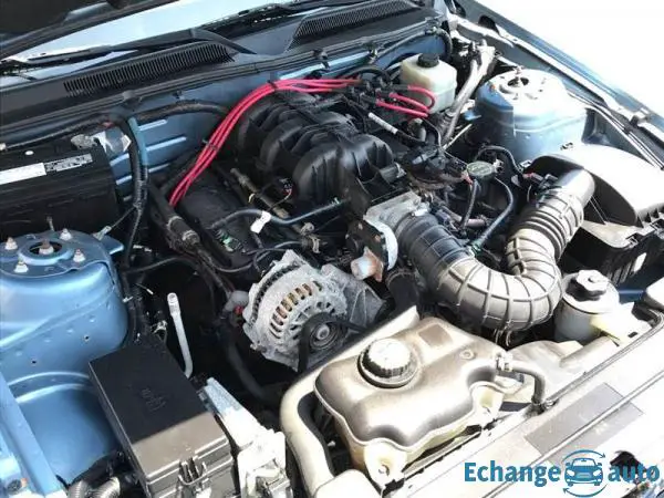 Ford Mustang V6 premium pony pack 2007 prix tout compris