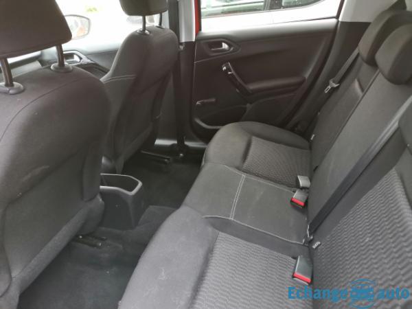 Peugeot 208 1.2 PureTech 82ch BVM5 Style