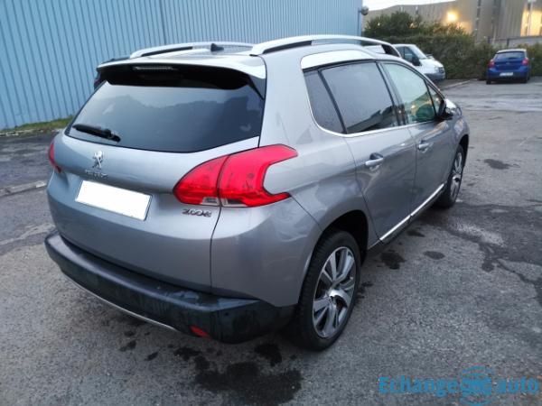 Peugeot 2008 1.6 VTi 120ch BVM5 Féline Titane