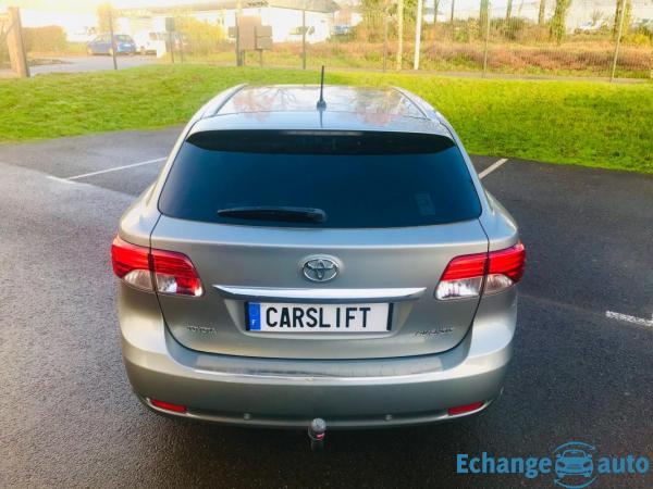 Toyota Avensis SW 2.0 D-4D 124 STYLE GARANTIE 6 MOIS