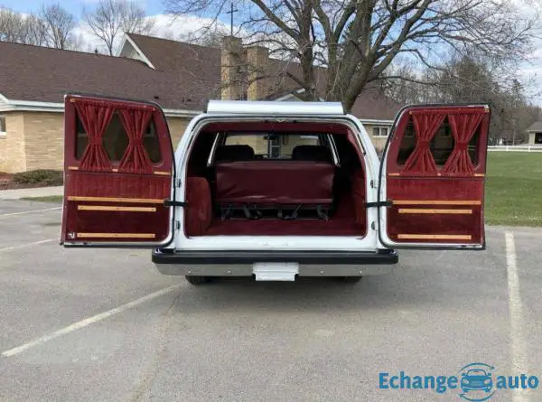 Chevrolet Suburban 5.7 vortec 1990 prix tout compris