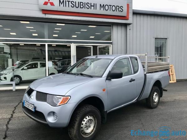 Mitsubishi L200 II CLUB CABINE 2.5TD 136 INVITE