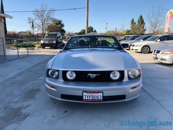 Ford Mustang Gt v8 premium 2005 prix tout compris