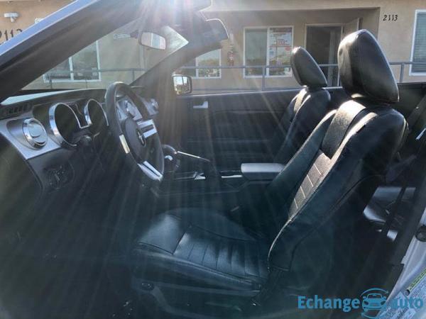 Ford Mustang Gt v8 premium 2005 prix tout compris