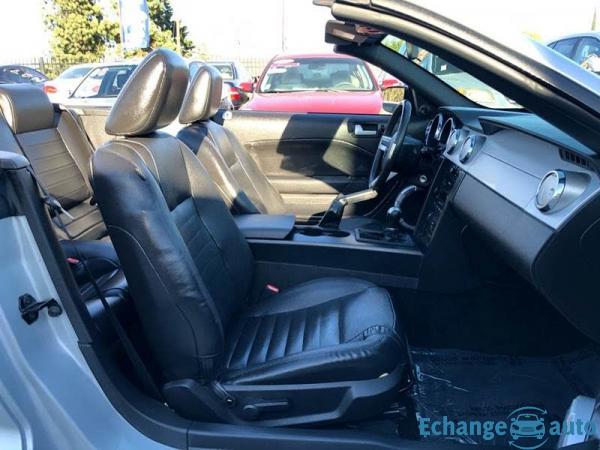 Ford Mustang Gt v8 premium 2005 prix tout compris