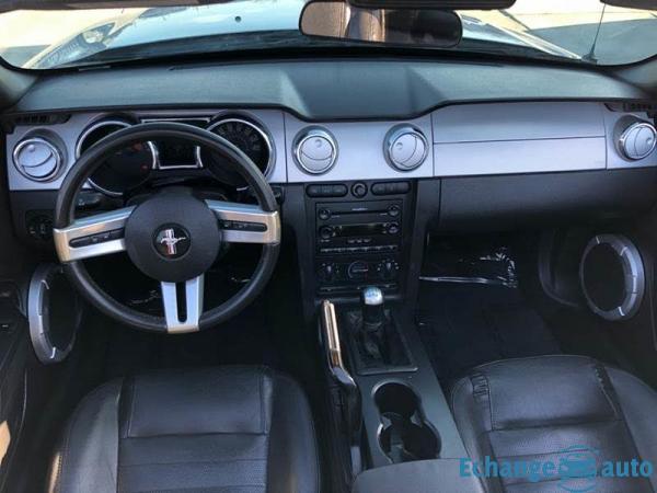 Ford Mustang Gt v8 premium 2005 prix tout compris