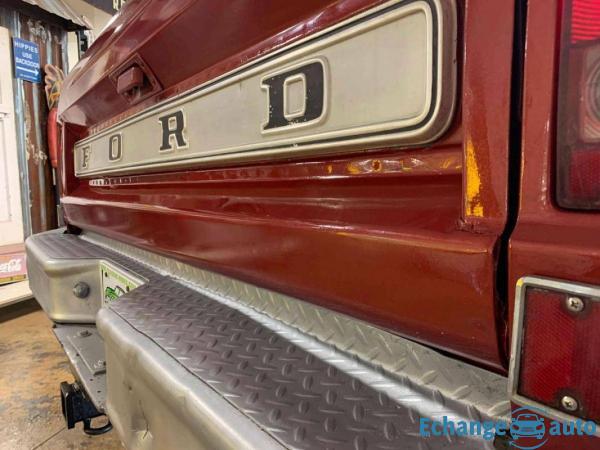 Ford F 250 High boy 4x4 ranger xlt 360 v8 1970 prix tout compris