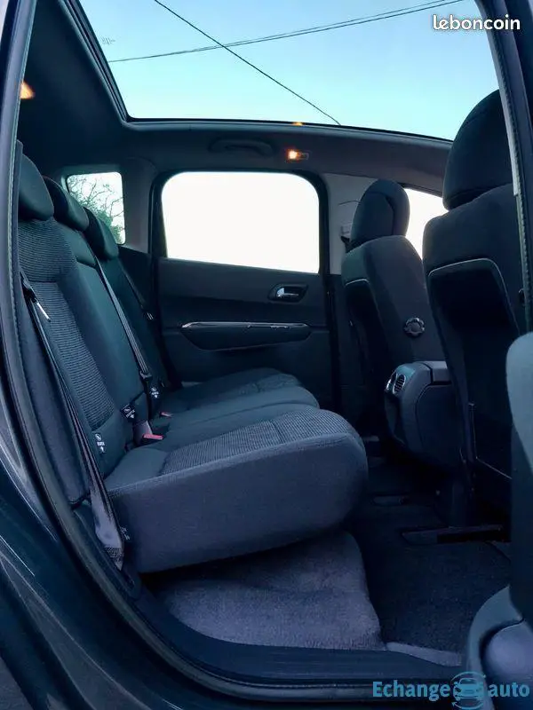 3008 1.6L HDi 115CH ou échange citadine bva