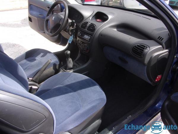 Peugeot 206 1.4i XT PACK CLIM 3 PORTES