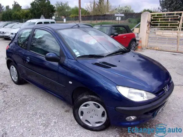 Peugeot 206 1.4i XT PACK CLIM 3 PORTES