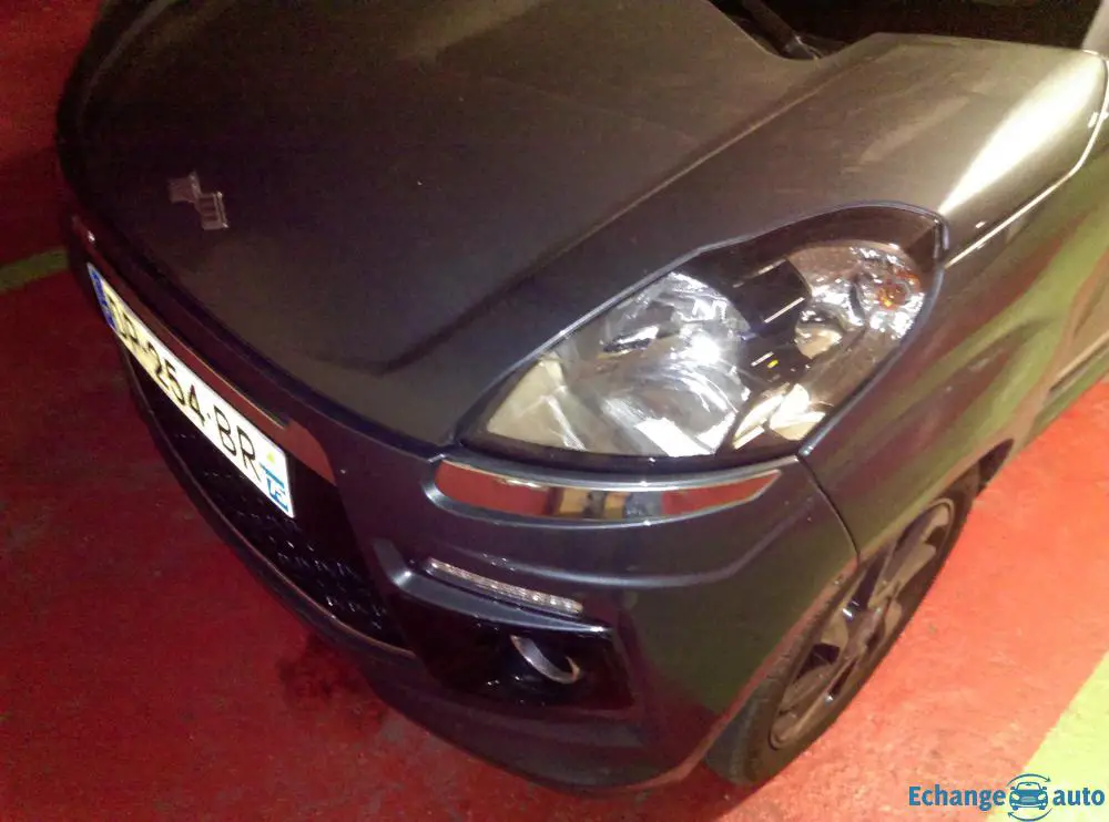 ligier JS 50 DCI ÉLÉGANCE