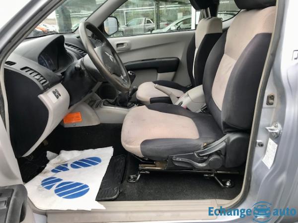 Mitsubishi L200 II CLUB CABINE 2.5TD 136 INVITE