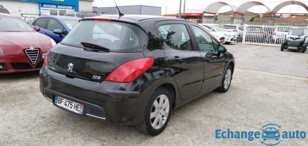 PEUGEOT 308 1.6 VTi 120ch Navteq