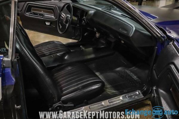 Dodge Challenger Rt tribut 318 v8 1973 prix tout compris