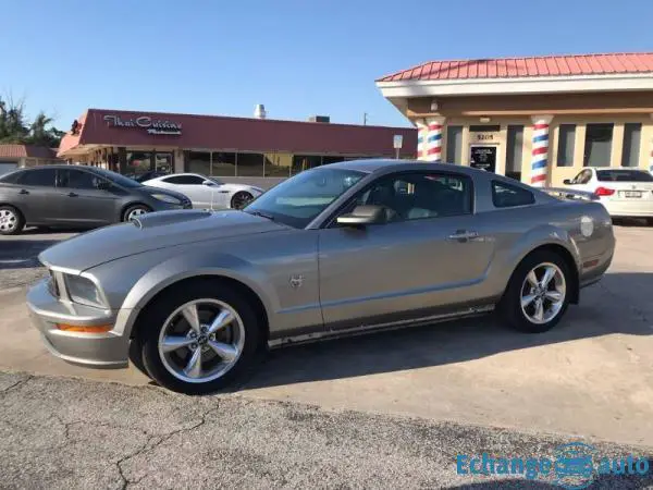 Ford Mustang 45éme anniv. gt v8 prémium 2009prix tout compris