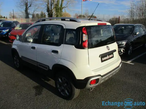 Fiat Panda MY19 0.9 85 ch TwinAir S&S 4x4 Cross