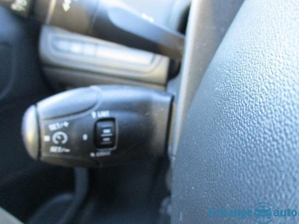 Peugeot 2008 1.6 e-HDi 92ch FAP BVM5 Active