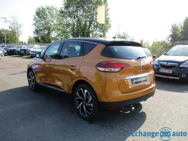 Renault Scénic IV Blue dCi 150 EDC Intens